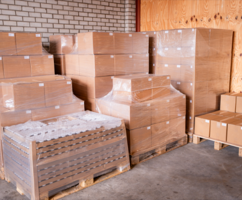 Hoe bespaar je op je vaste lasten door extern pakketjes te laten verpakken