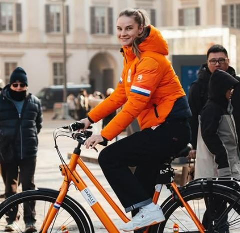 Wie is de vriend van schaatser Bente Kerkhoff